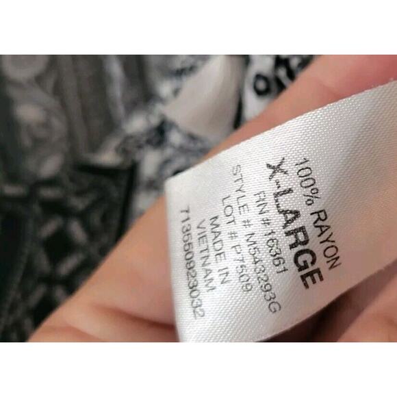 Joey B Girls Sz. XL Black/White Romper Shorts Unicorns Floral Fun - Picture 5 of 8